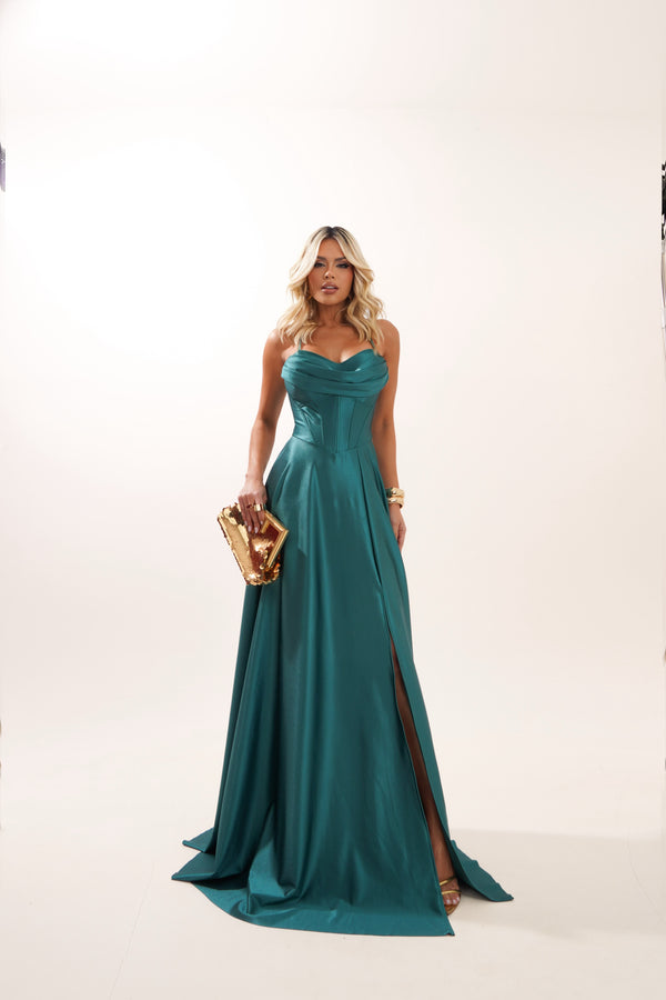 VESTIDO BABADO RODADO PRADA VESTIDO DE FESTA PETRA FINA VERDE ESMERALDA P