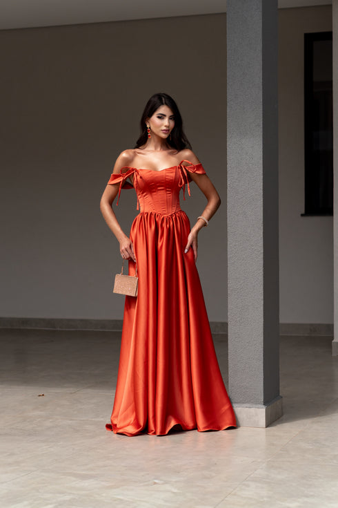 VESTIDO ACETINADO PRINCESA