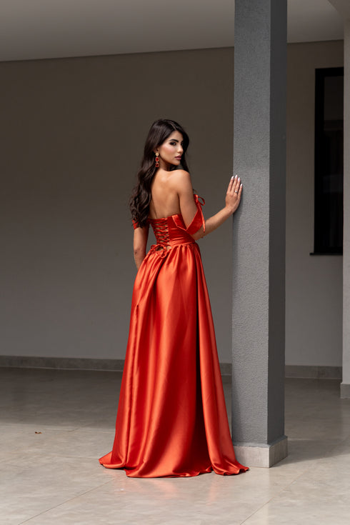 VESTIDO ACETINADO PRINCESA