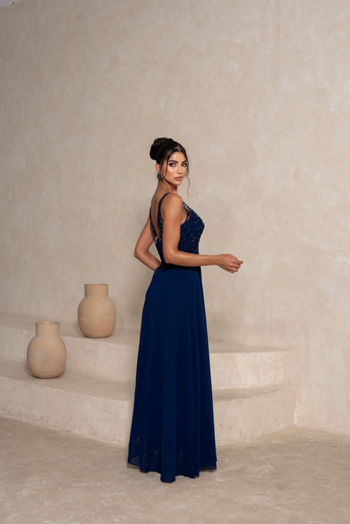 VESTIDO DECOTE V RENDA BORDADO