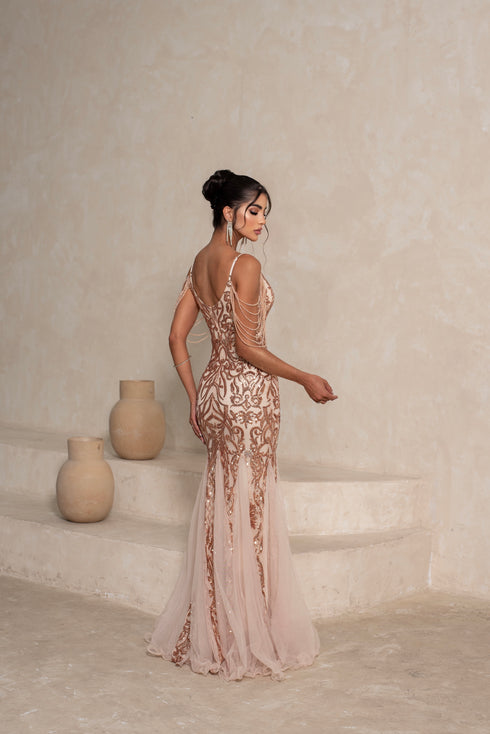VESTIDO ALÇAS DE PEDRARIAS CALDA SEREIA