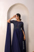 VESTIDO PEDRARIA MANGA CAPA DECOTE