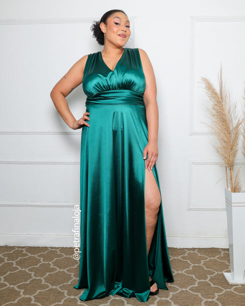 VESTIDO DECOTE V PRADA PLUS