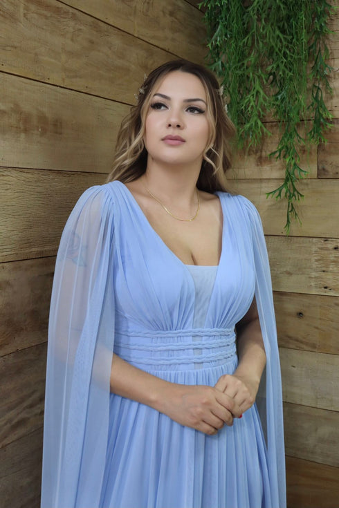 VESTIDO TRES LISTRAS PEQUENAS COM CAPA