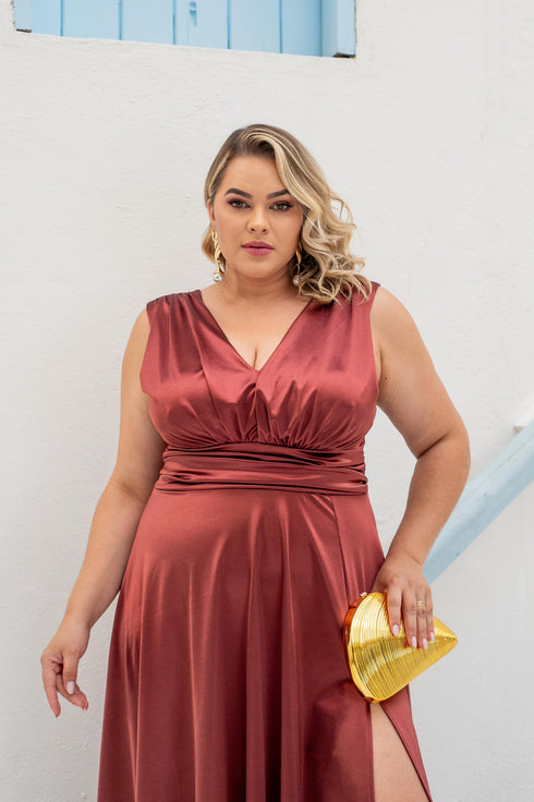 VESTIDO DECOTE V PRADA PLUS PETRA FINA